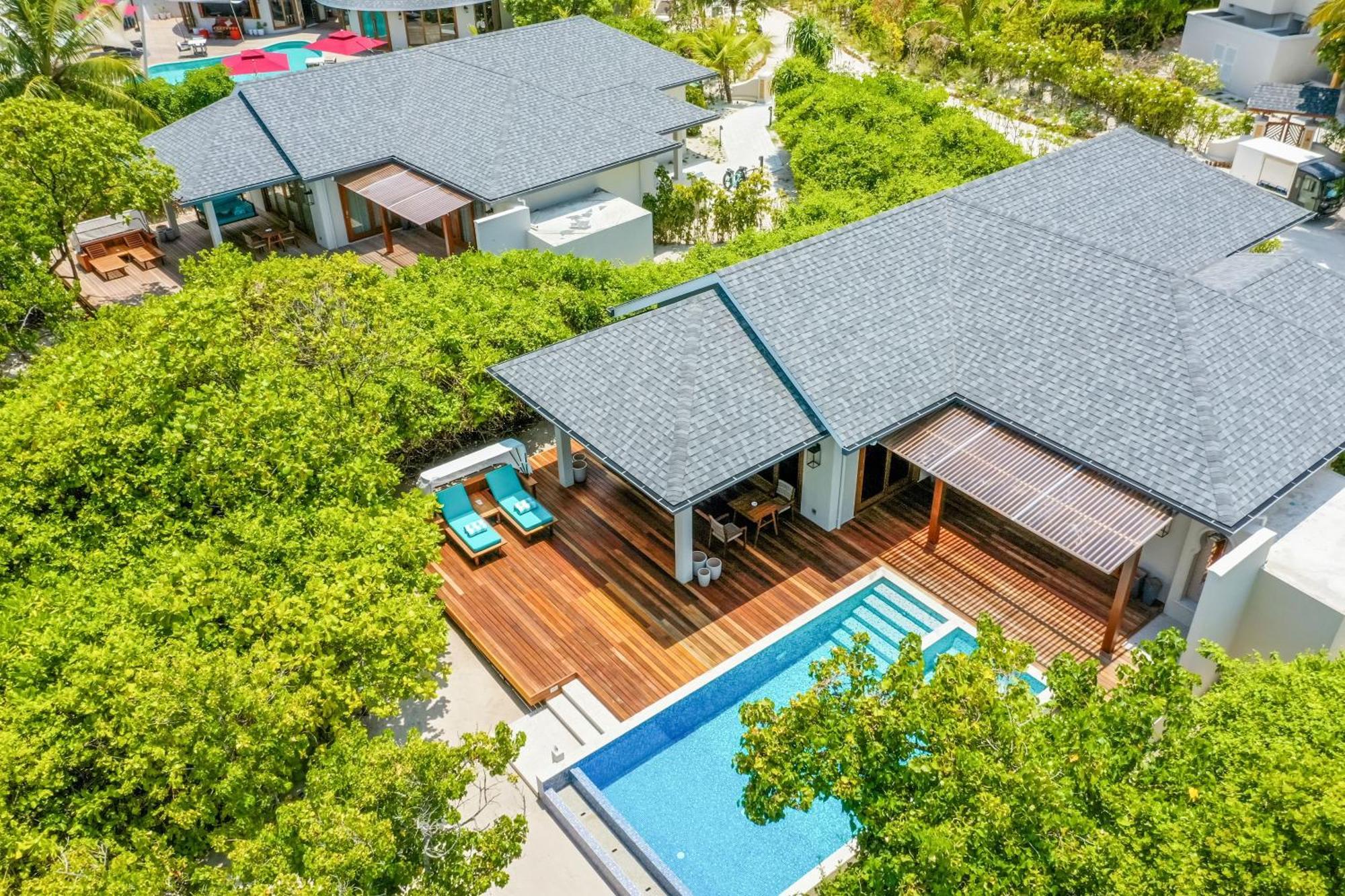 ไฮด์อเวย์ บีช รีสอร์ต แอนด์ สปา Hotel Dhidhdhoo  ภายนอก รูปภาพ