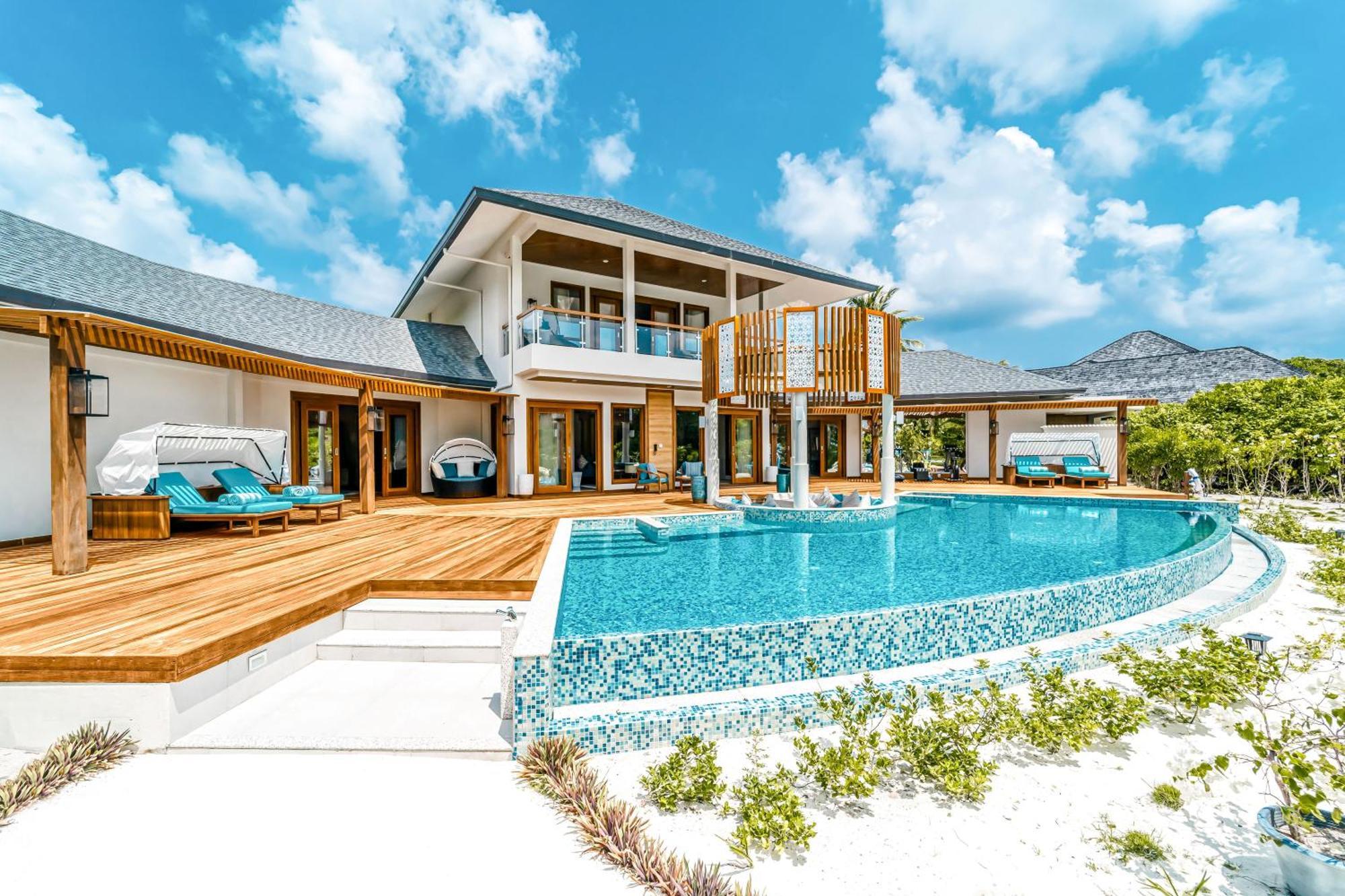 ไฮด์อเวย์ บีช รีสอร์ต แอนด์ สปา Hotel Dhidhdhoo  ภายนอก รูปภาพ